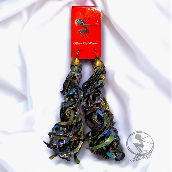 🆕 MBM "Twilight Seas" Swirl Tassel Earrings - Picture 3 of 5
